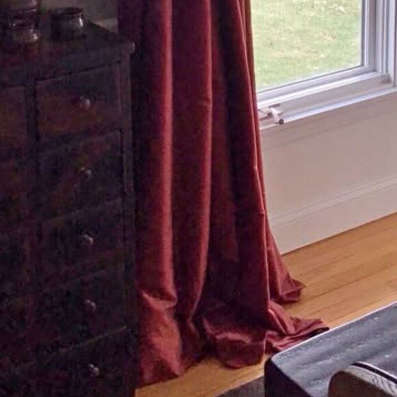 Pottery Barn Burgundy 100W x 96L Silk Dupioni Drapes.Set of 2 - Picture 4 of 8